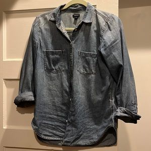 J Crew Chambray Shirt Size 4